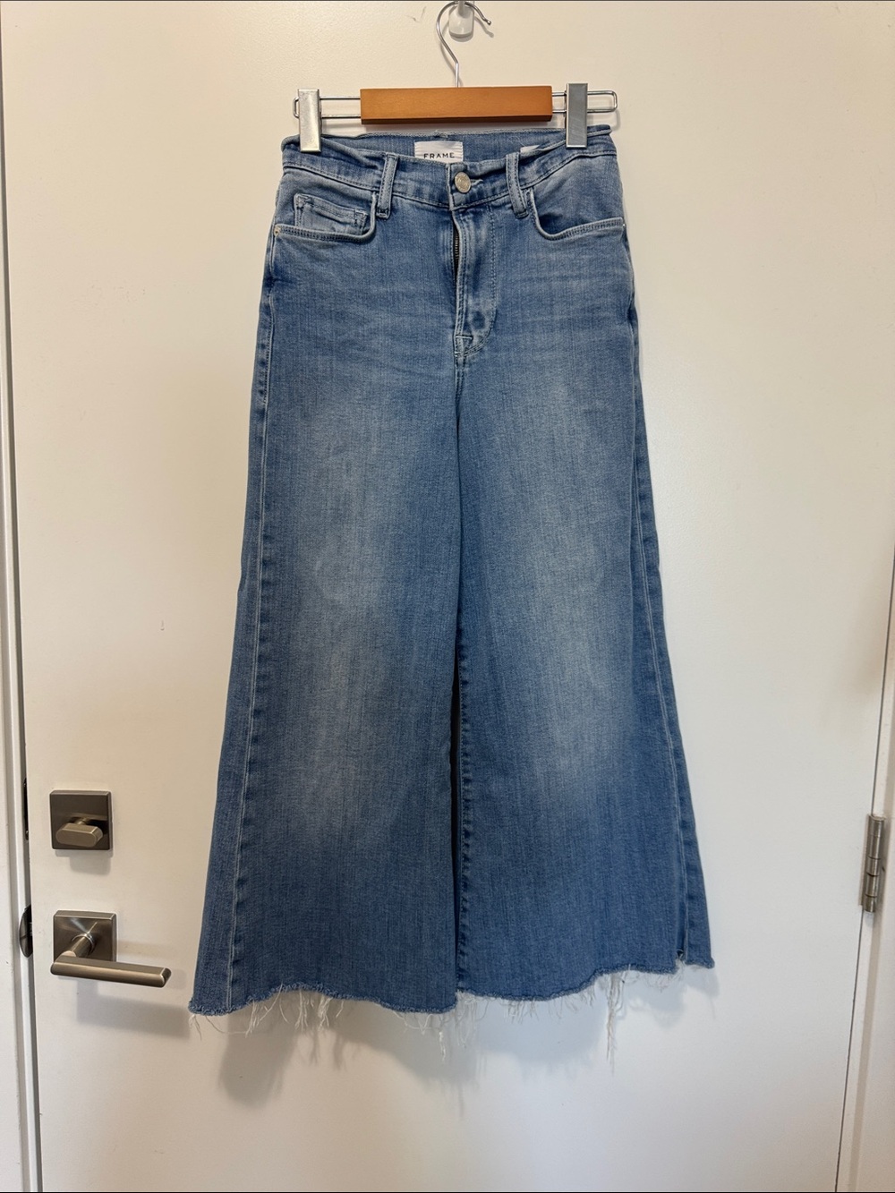 Frame Denim “la palazzo crop” frayed hem - size 27